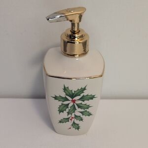 Lenox Christmas Holiday Dimensions Soap/Lotion Dispenser Holly Berries Design